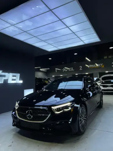 Mercedes-Benz E200 Exclusive